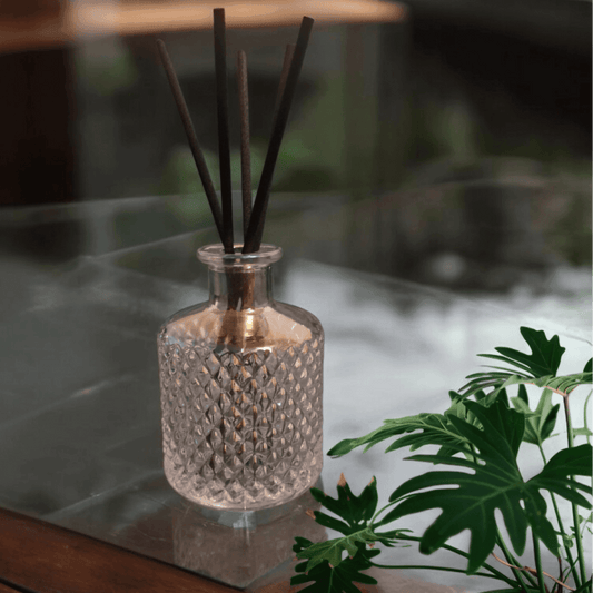 Scents to Impress Buyers at Open Houses - Bougie Hermit