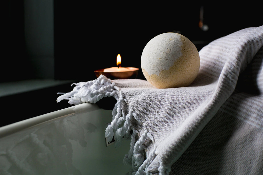 Bougie Hermit  — relaxing bedtime candle ritual
