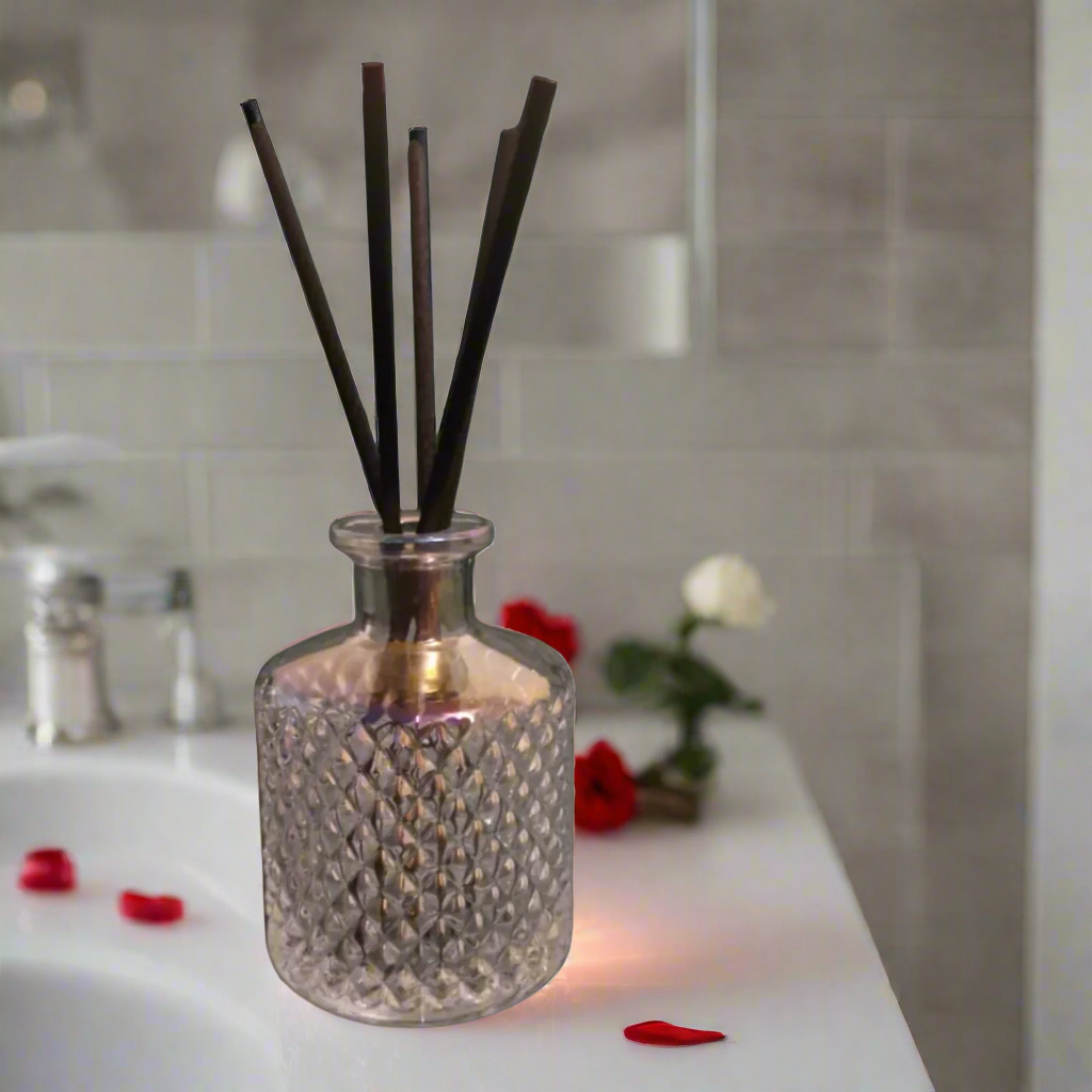 Aurora Reed Diffuser
Notes of Peony and Citrus
£24.99